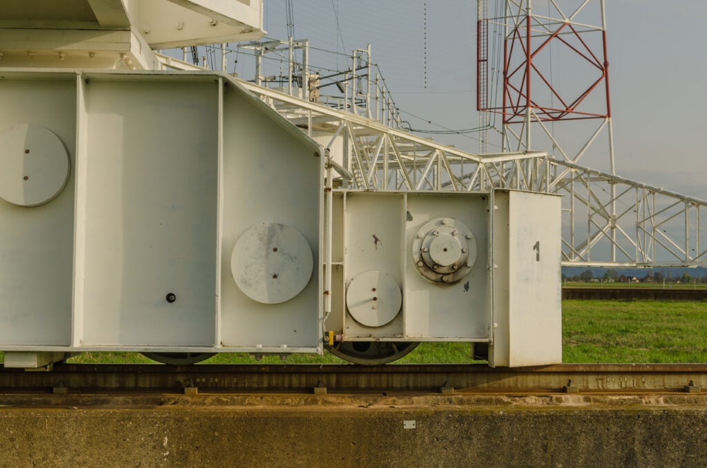 Can a Power Station Run a Central AC