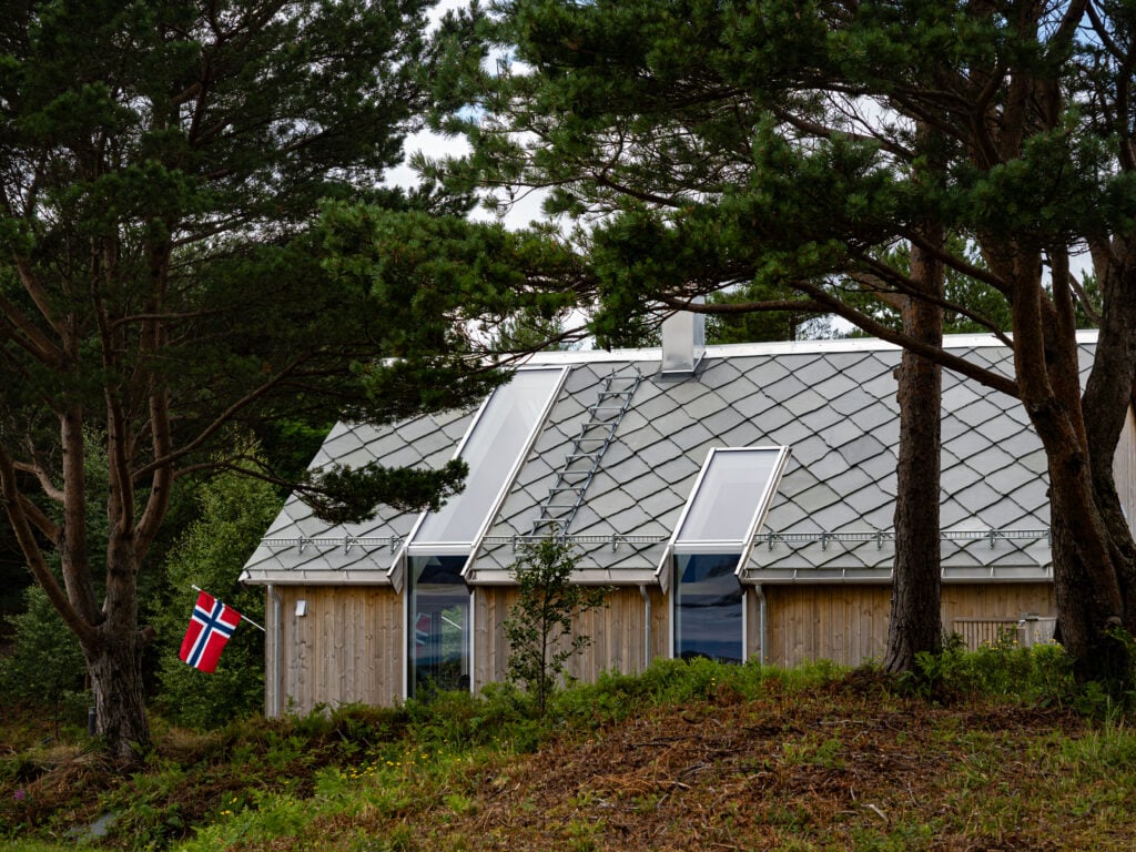 How Many Solar Panels for a Cabin