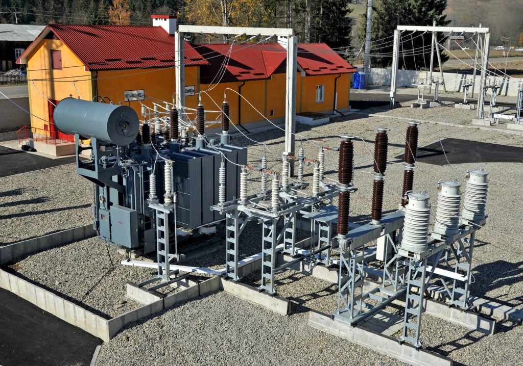 How Long Can a Power Station Run a Tent Heater
