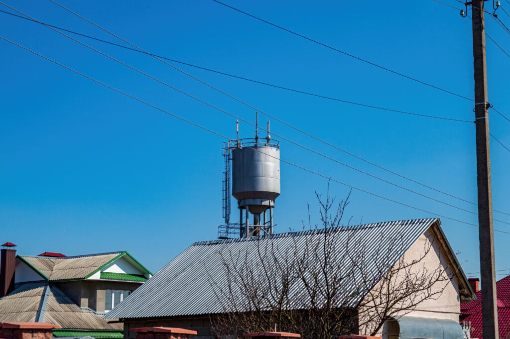 How Long Can a Power Station Run a Water Heater