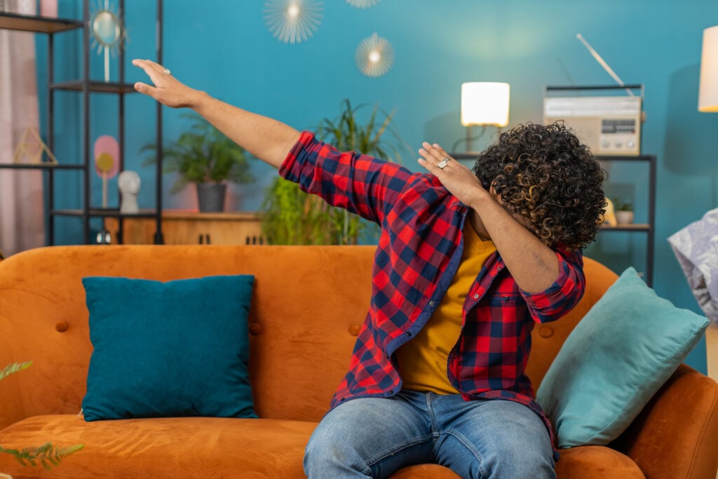 How to Stay Cool During a Power Outage Without AC